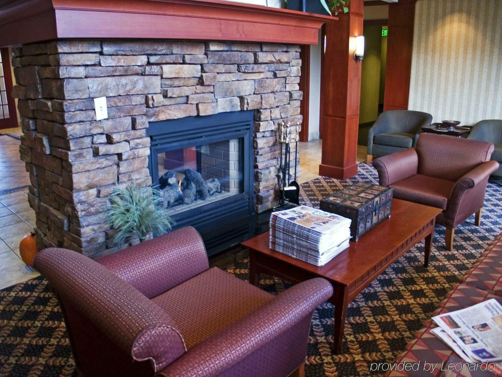 Staybridge Suites Grand Rapids-Kentwood By Ihg Cascade Exterior photo